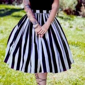 Pinup couture striped skirt